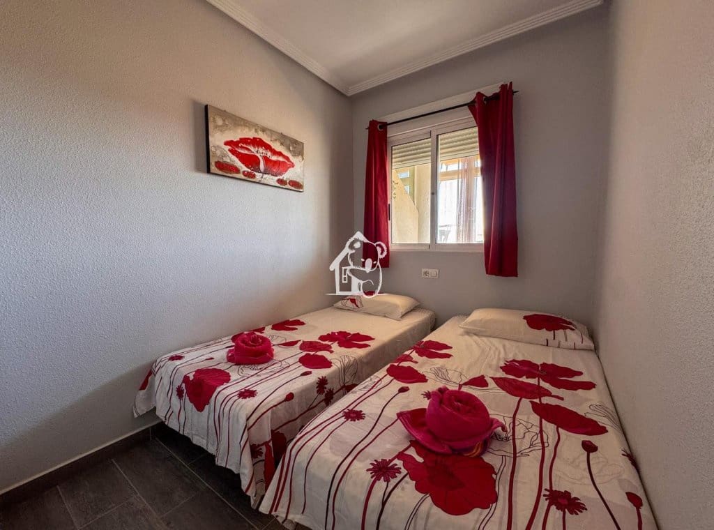 2 bedroom Apartment for rent in La Florida with pool - € 1,100 (Ref: 9976648)