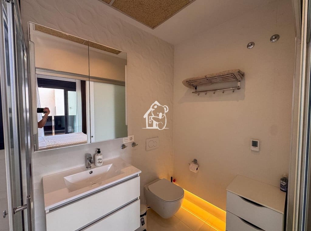 4 slaapkamer Villa te huur in Orihuela Costa met zwembad - € 3.000 (Ref: 9981701)