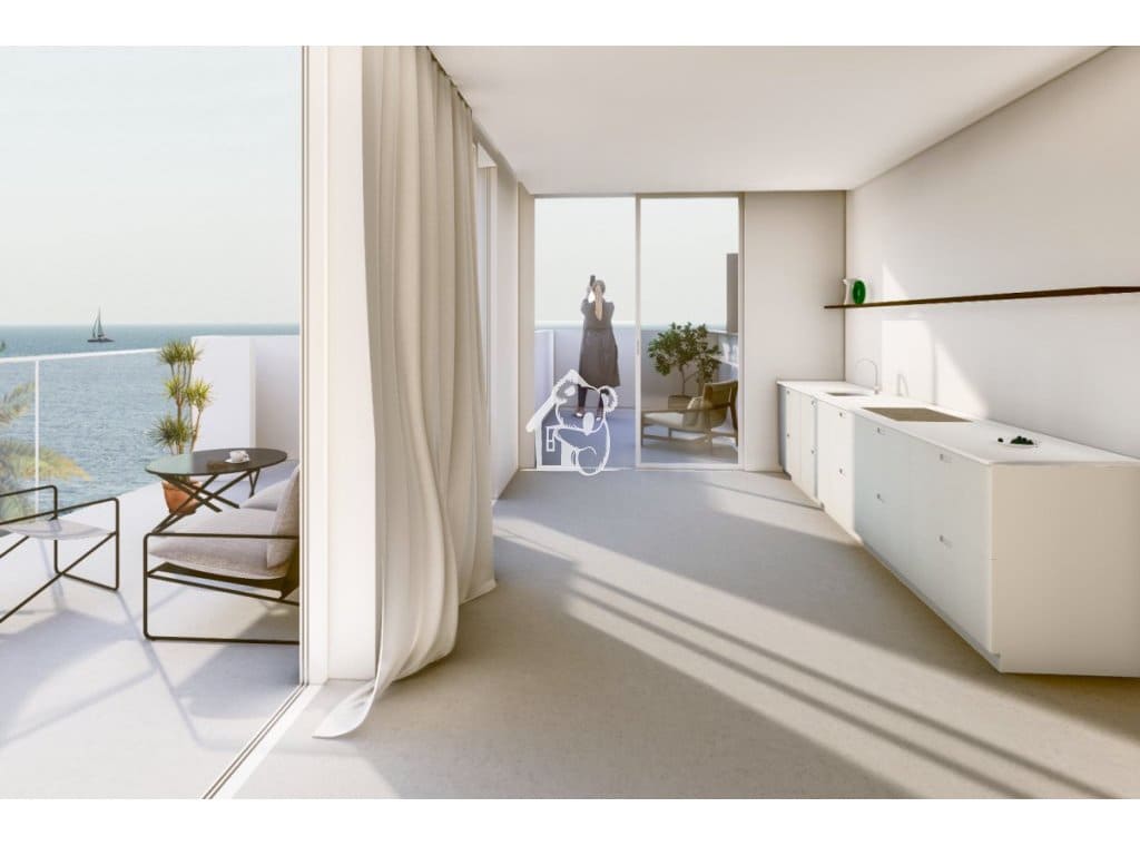 Ático de 2 habitaciones en Torrevieja en venta con piscina - 459.000 € (Ref: 9981702)