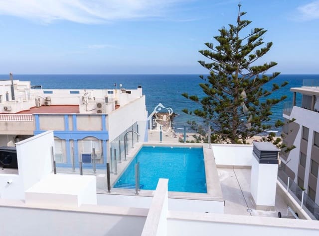 2 soveværelse Penthouse til salg i Playa de los Locos, Torrevieja med swimmingpool - € 459.000 (Ref: 9981702)
