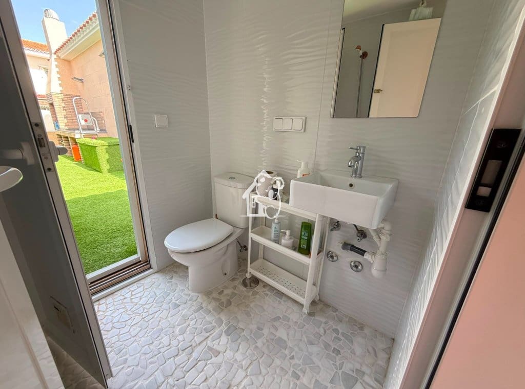 5 chambre Maison de Ville à vendre à Torre de la Horadada avec garage - 590 000 € (Ref: 9984132)