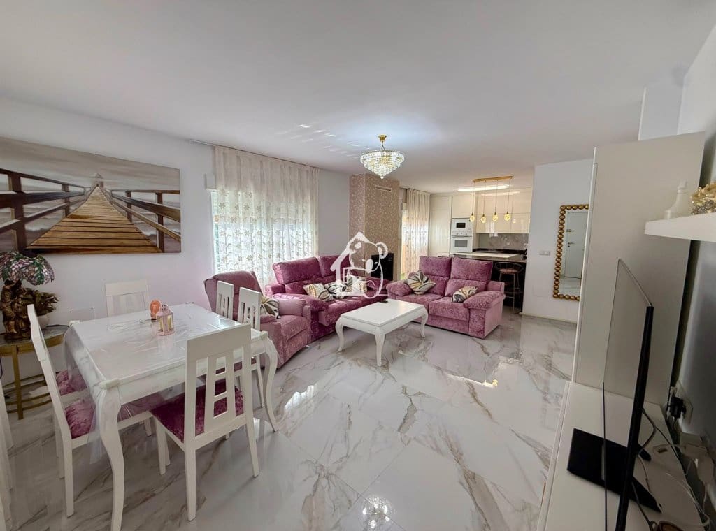 5 chambre Maison de Ville à vendre à Torre de la Horadada avec garage - 590 000 € (Ref: 9984132)