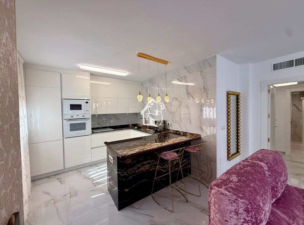 5 chambre Maison de Ville à vendre à Torre de la Horadada avec garage - 590 000 € (Ref: 9984132)