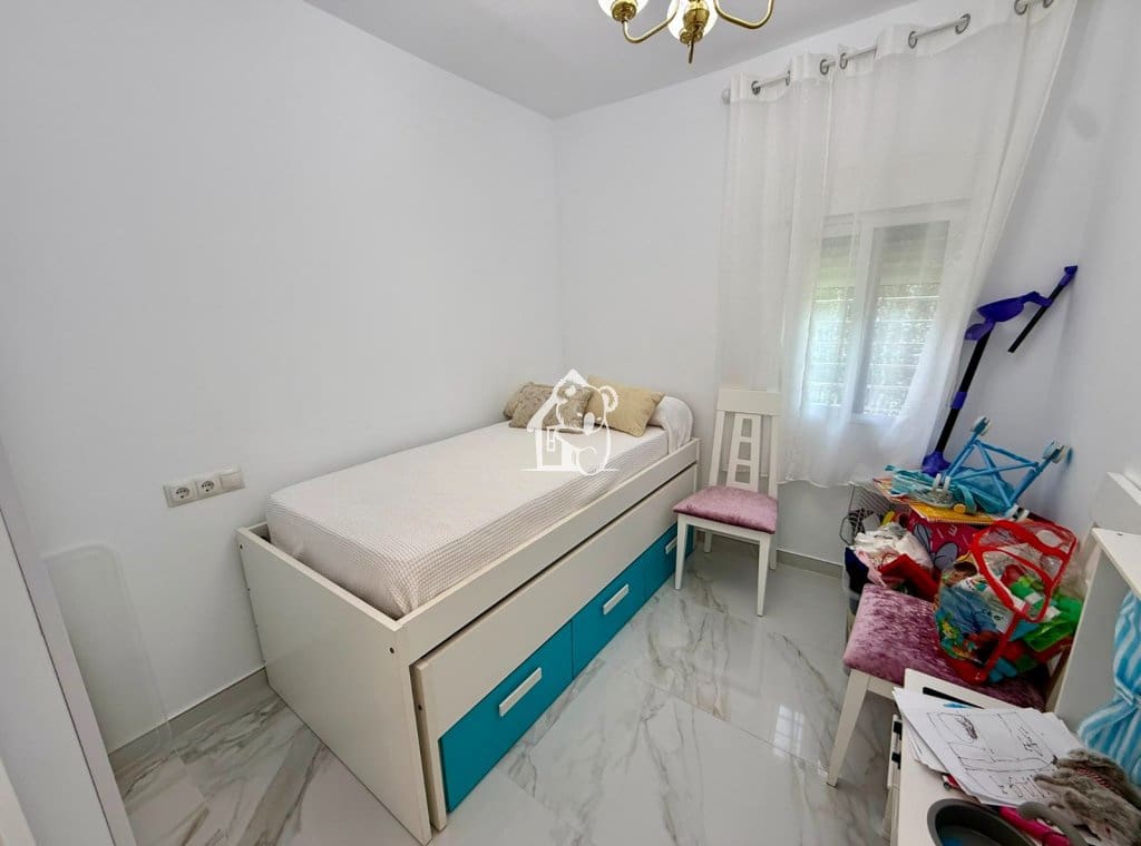5 chambre Maison de Ville à vendre à Torre de la Horadada avec garage - 590 000 € (Ref: 9984132)
