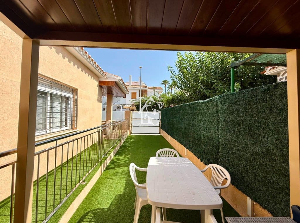 5 chambre Maison de Ville à vendre à Torre de la Horadada avec garage - 590 000 € (Ref: 9984132)