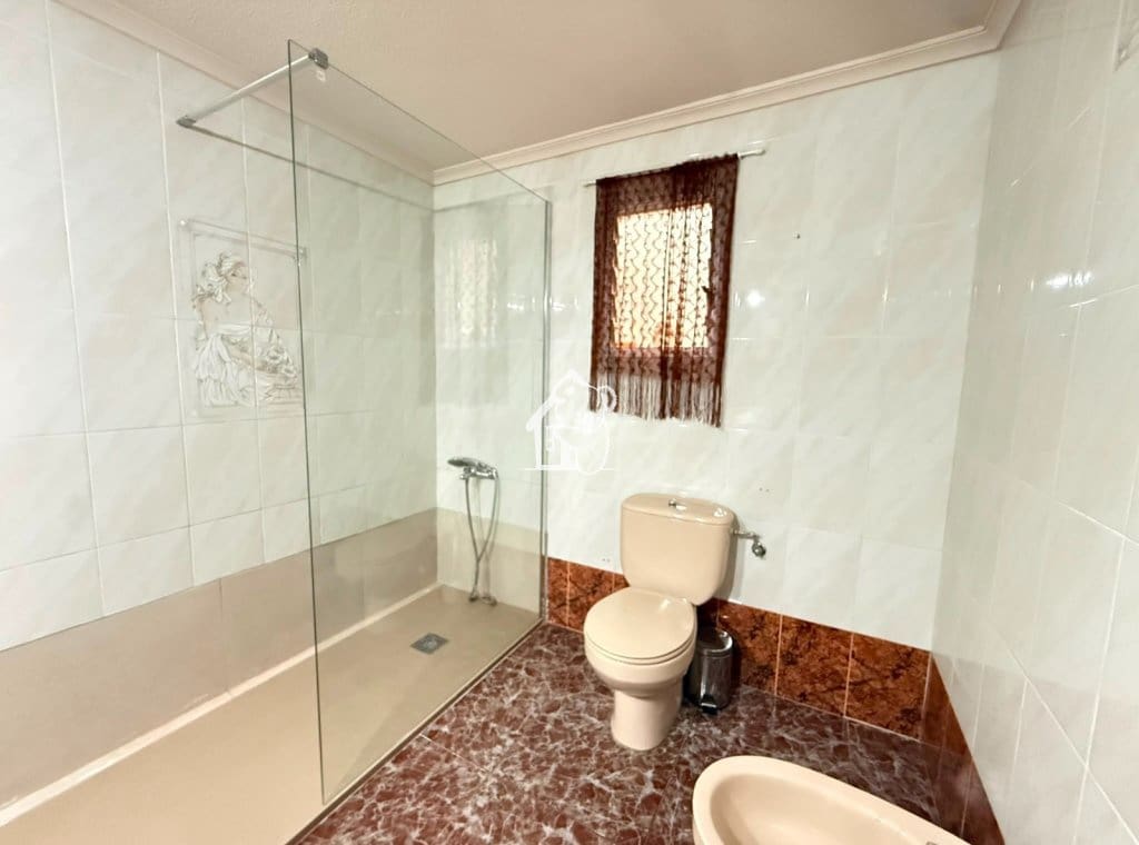 3 camera da letto Appartamento da affittare in Guardamar del Segura - 850 € (Rif: 9984382)