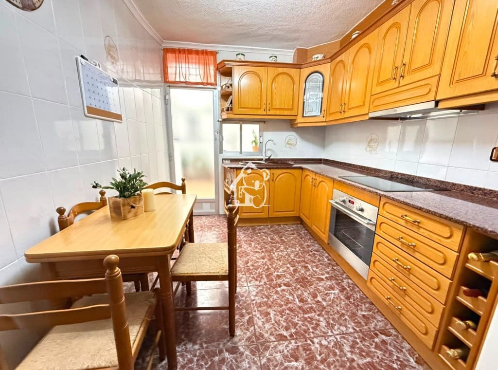 3 camera da letto Appartamento da affittare in Guardamar del Segura - 850 € (Rif: 9984382)