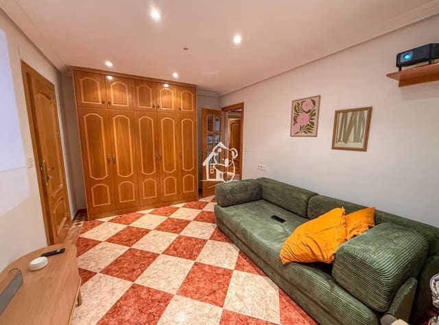 5 soveværelse Penthouse til salg i Gaspar Perelló, Torrevieja med swimmingpool - € 650.000 (Ref: 9990067)