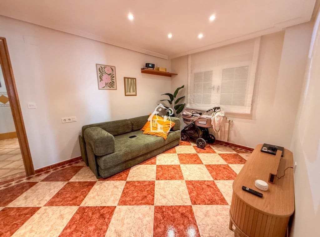 5 soveværelse Penthouse til salg i La Mata med swimmingpool - € 650.000 (Ref: 9990067)
