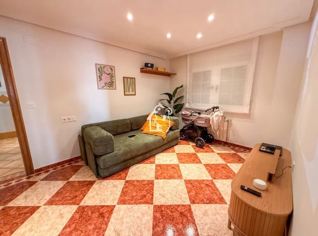 5 soveværelse Penthouse til salg i Gaspar Perelló, Torrevieja med swimmingpool - € 650.000 (Ref: 9990067)