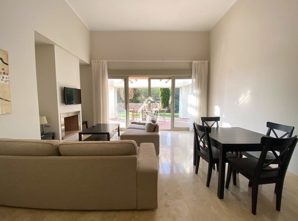 3 soverom Villa til leie i San Miguel de Salinas med svømmebasseng - € 2 300 (Ref: 9993684)