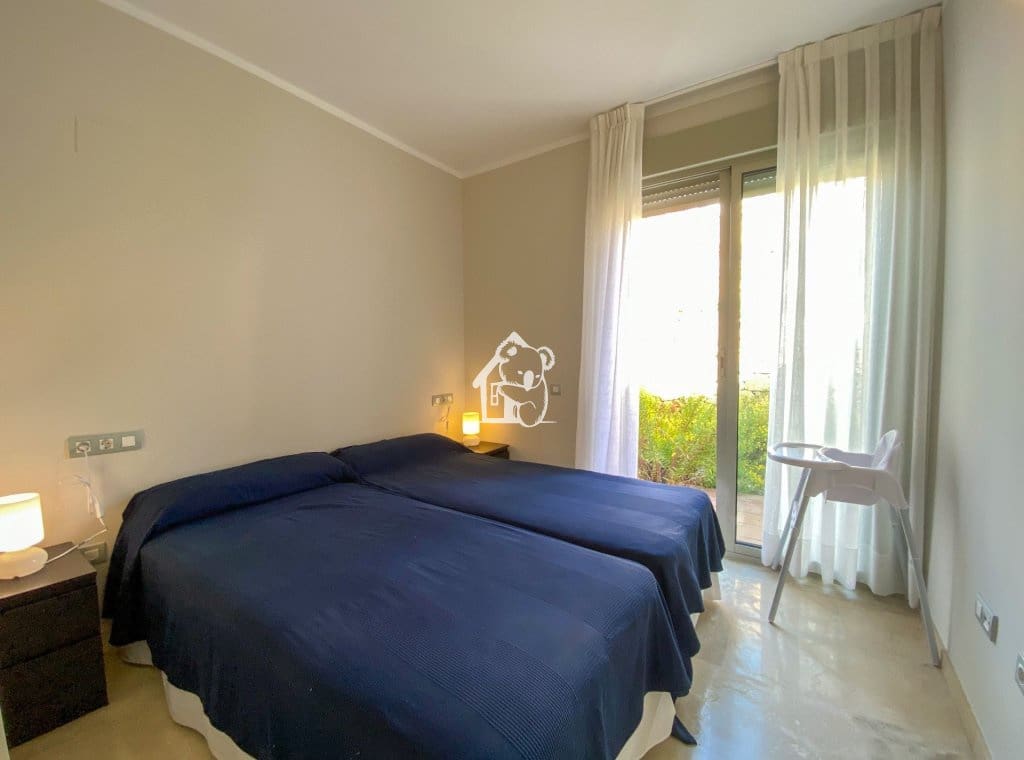 3 soverom Villa til leie i San Miguel de Salinas med svømmebasseng - € 2 300 (Ref: 9993684)