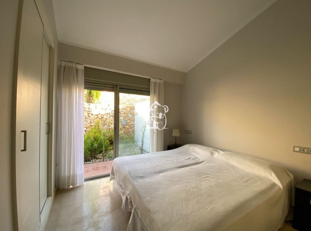 3 soverom Villa til leie i San Miguel de Salinas med svømmebasseng - € 2 300 (Ref: 9993684)