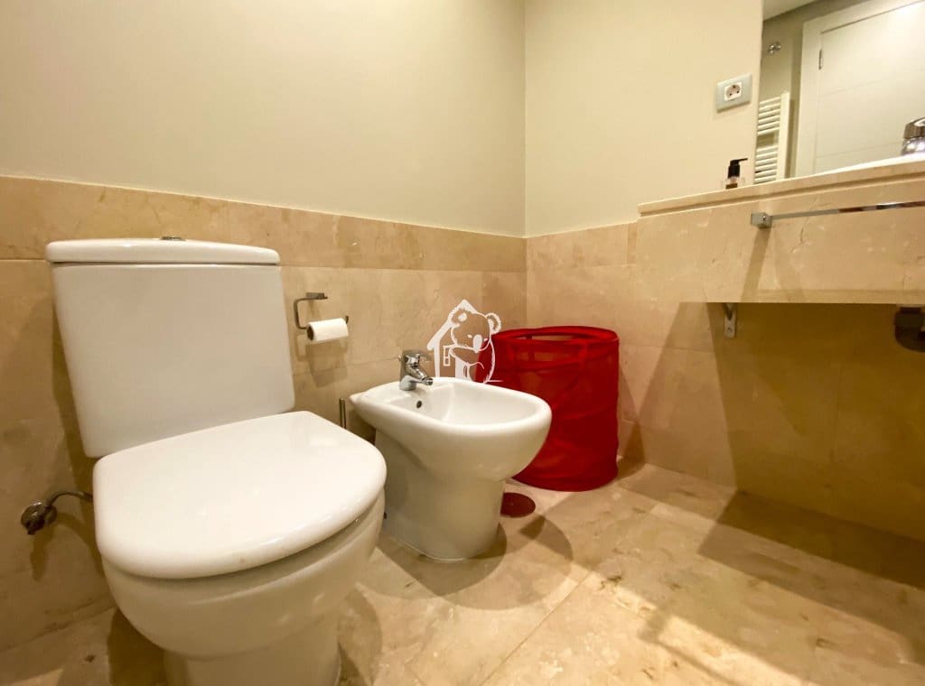 3 soverom Villa til leie i San Miguel de Salinas med svømmebasseng - € 2 300 (Ref: 9993684)