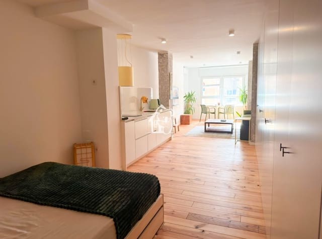 Estudio de 1 habitación en Centro - Muelle Pesquero, Torrevieja en alquiler - 750 € (Ref: 9993685)