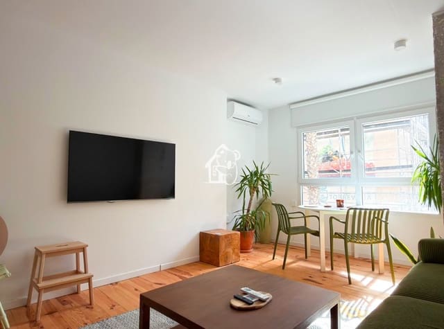 Estudio de 1 habitación en Centro - Muelle Pesquero, Torrevieja en alquiler - 750 € (Ref: 9993685)