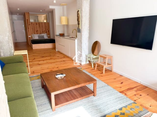 Estudio de 1 habitación en Centro - Muelle Pesquero, Torrevieja en alquiler - 750 € (Ref: 9993685)