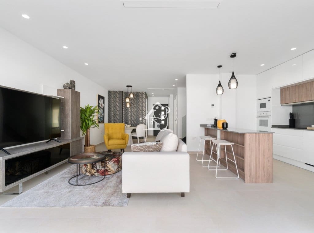 4 Zimmer Haus zu vermieten in Benijofar mit Pool Garage - 2.350 € (Ref: 9996438)