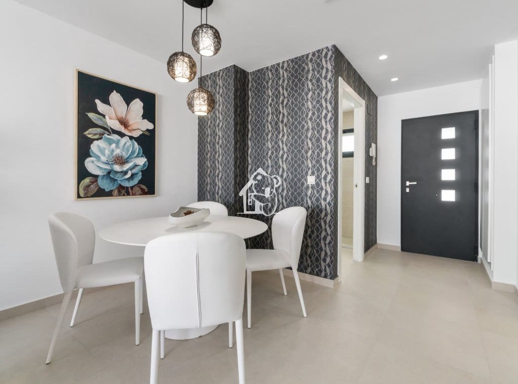 4 Zimmer Haus zu vermieten in Benijofar mit Pool Garage - 2.350 € (Ref: 9996438)