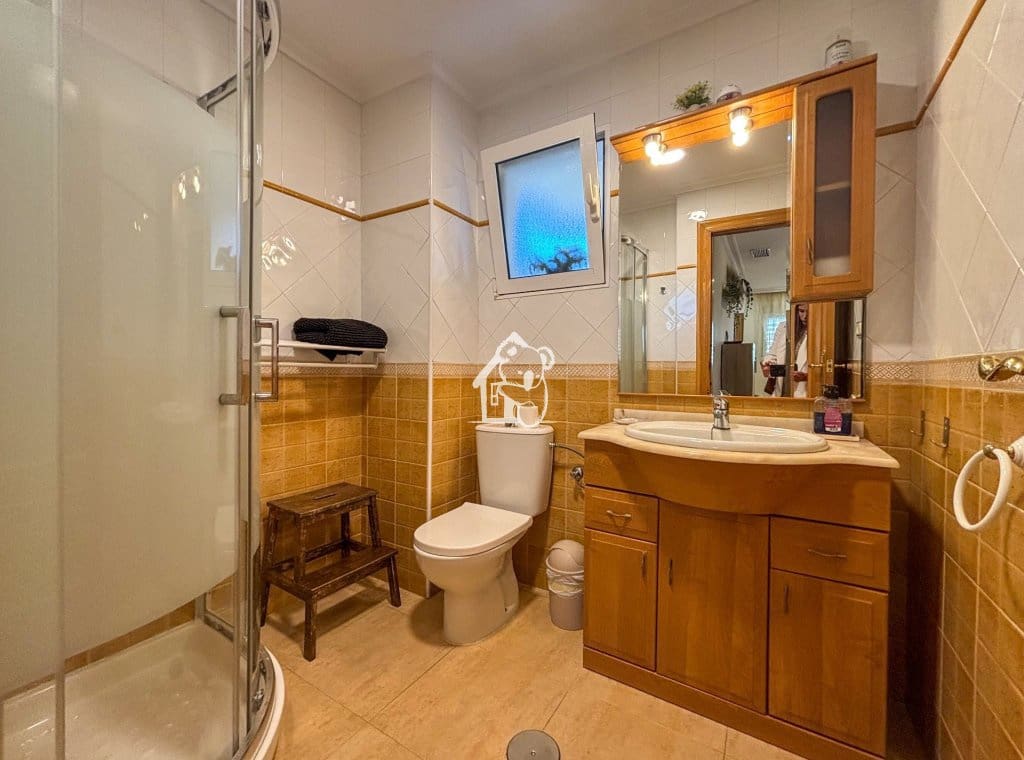 3 soveværelse Byhus til leje i Torrevieja med swimmingpool garage - € 1.600 (Ref: 9998002)