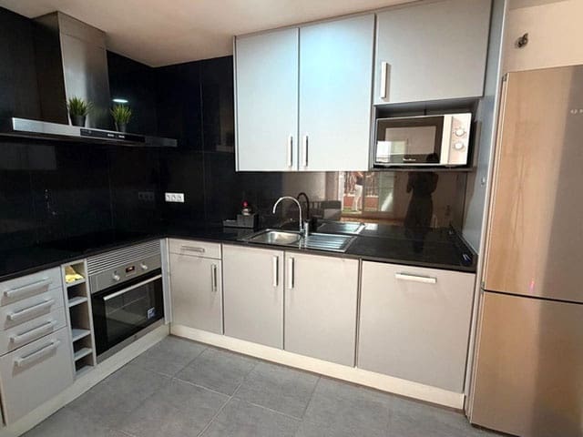 1 bedroom Flat for rent in Palma de Mallorca with pool garage - € 1,300 (Ref: 10150592)