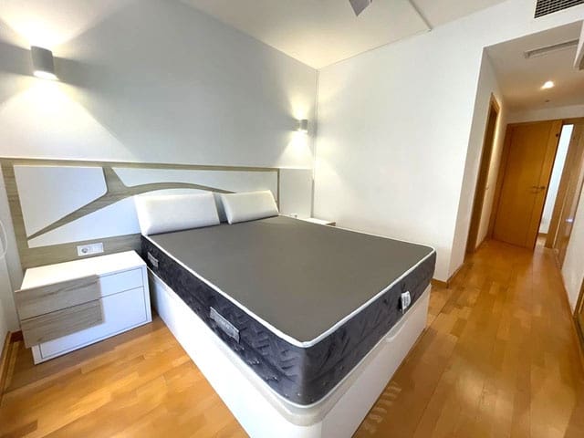 1 bedroom Flat for rent in Palma de Mallorca with pool garage - € 1,300 (Ref: 10150592)