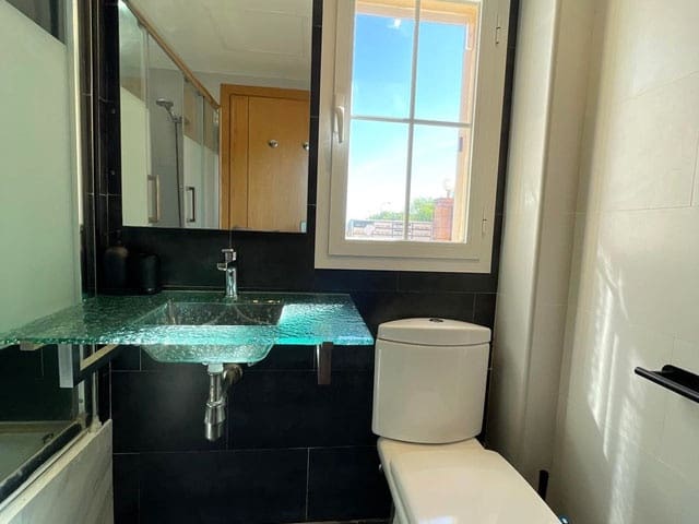 1 bedroom Flat for rent in Palma de Mallorca with pool garage - € 1,300 (Ref: 10150592)