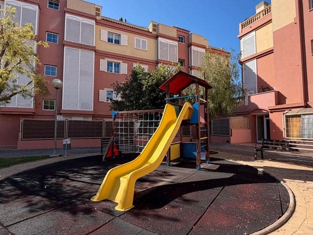 1 bedroom Flat for rent in Palma de Mallorca with pool garage - € 1,300 (Ref: 10150592)