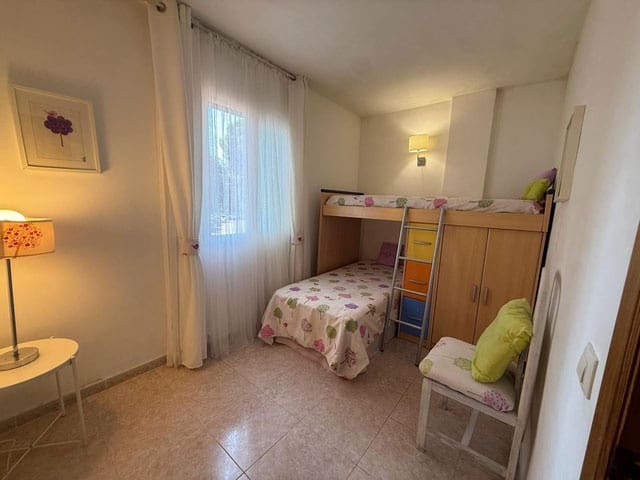 2 makuuhuone Huoneisto vuokrattavana paikassa Cala Ratjada mukana 
autotalli - 803 € (Ref: 10181001)