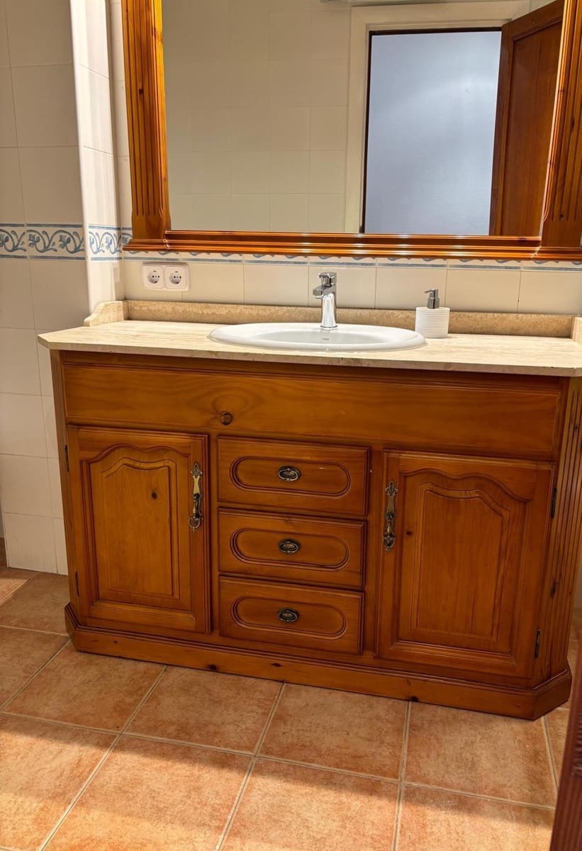 3 bedroom Flat for rent in Palma de Mallorca - € 1,850 (Ref: 8713374)