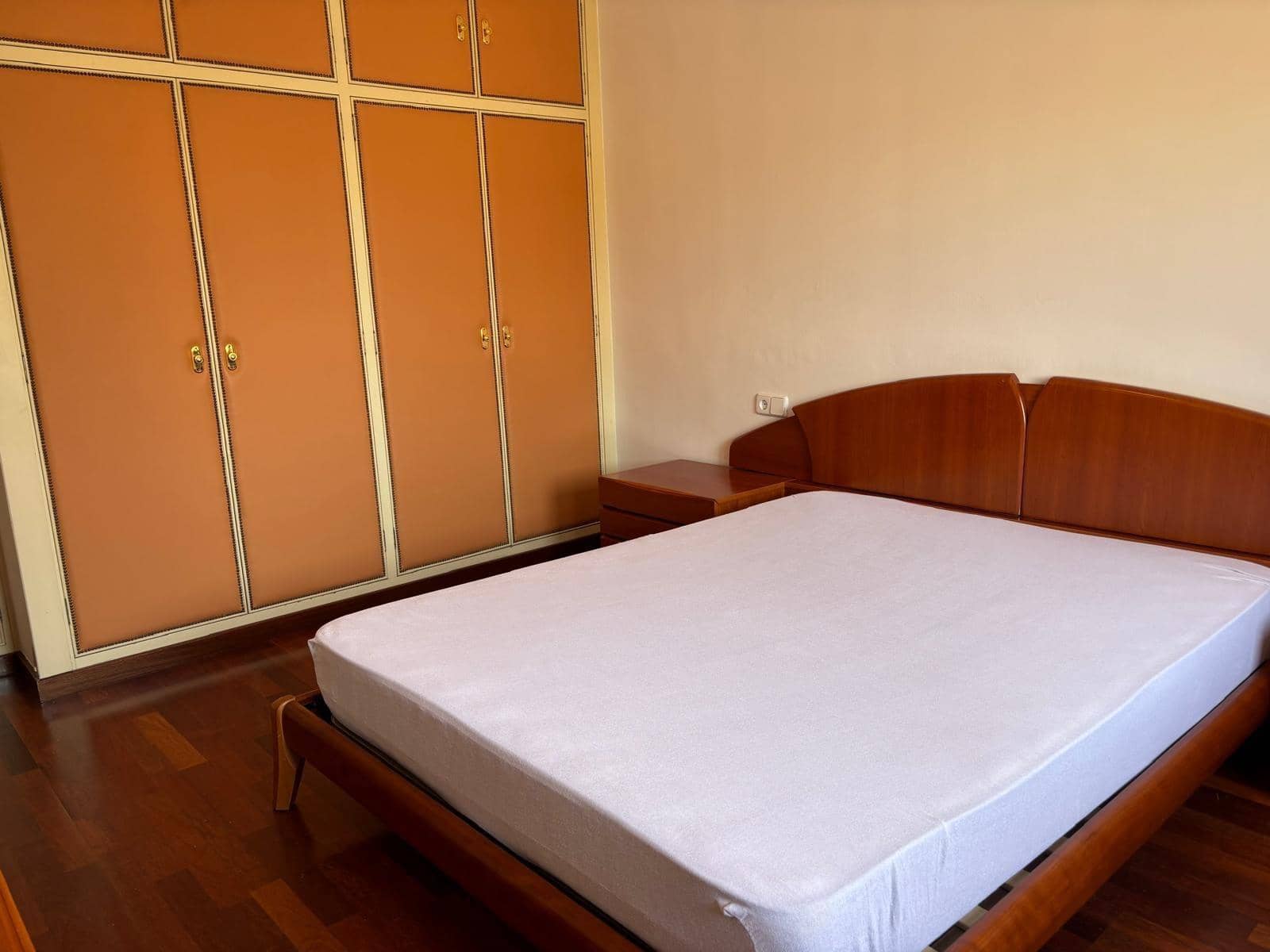 3 bedroom Flat for rent in Palma de Mallorca - € 1,850 (Ref: 8713374)