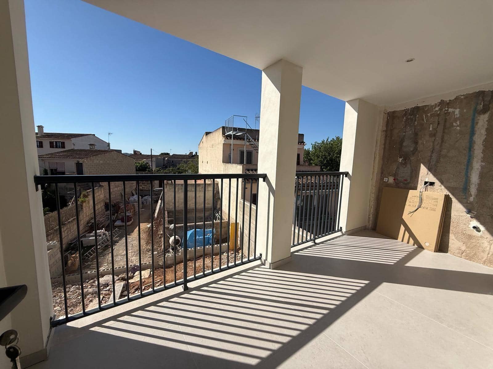 3 slaapkamer Flat te koop in Ariany - € 279.000 (Ref: 9202536)