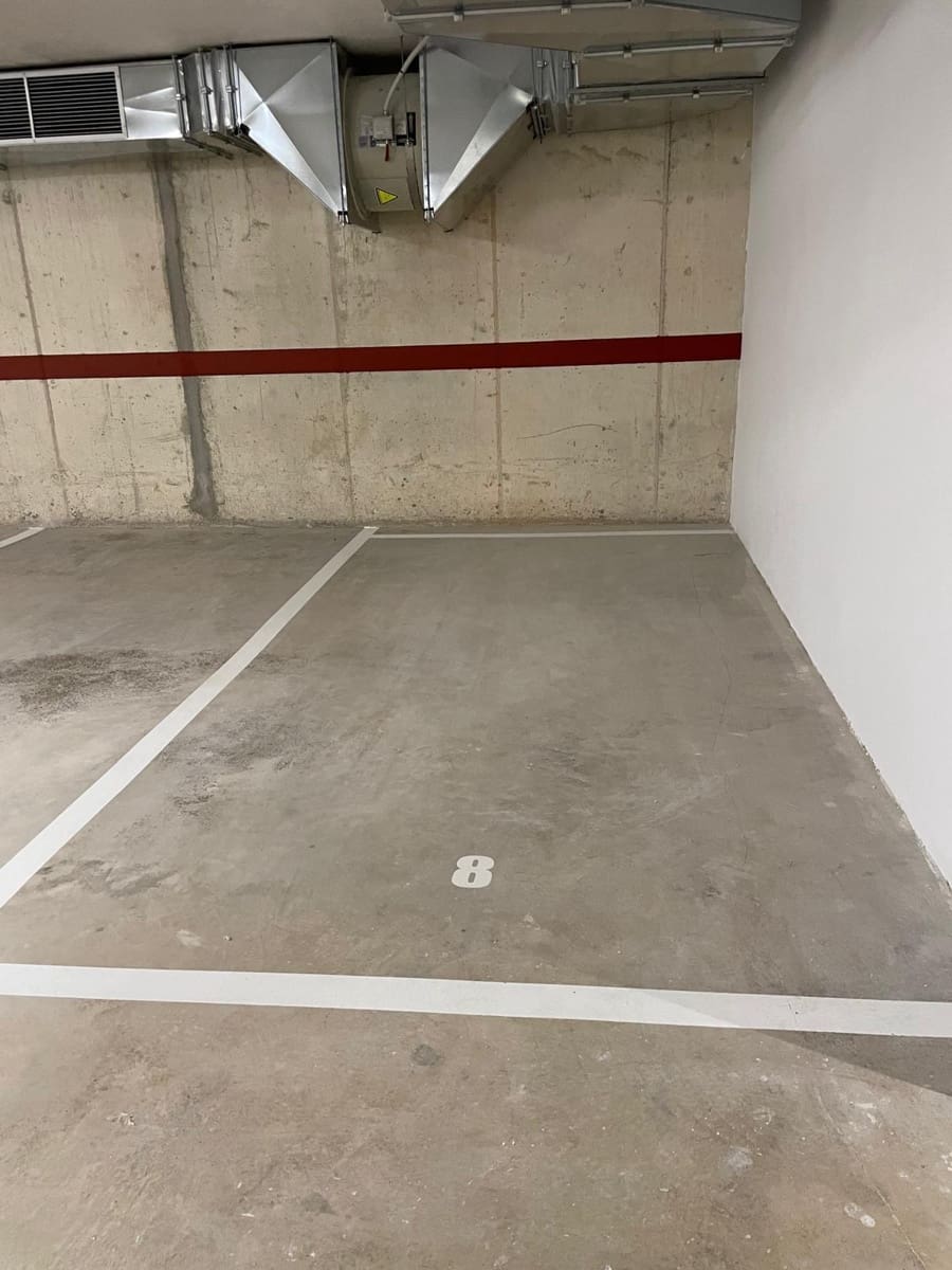 3 bedroom Flat for rent in Palma de Mallorca - € 2,000 (Ref: 9482113)