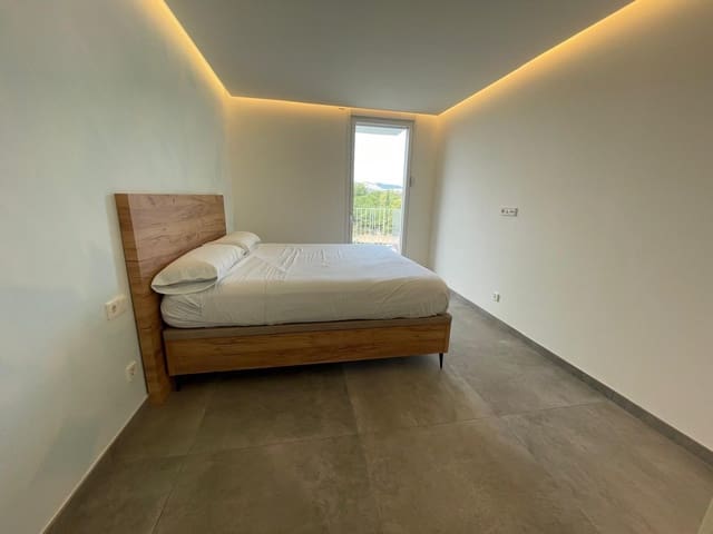 Piso de 3 habitaciones en Son Cotoner, Palma de Mallorca en alquiler - 2.000 € (Ref: 9482113)