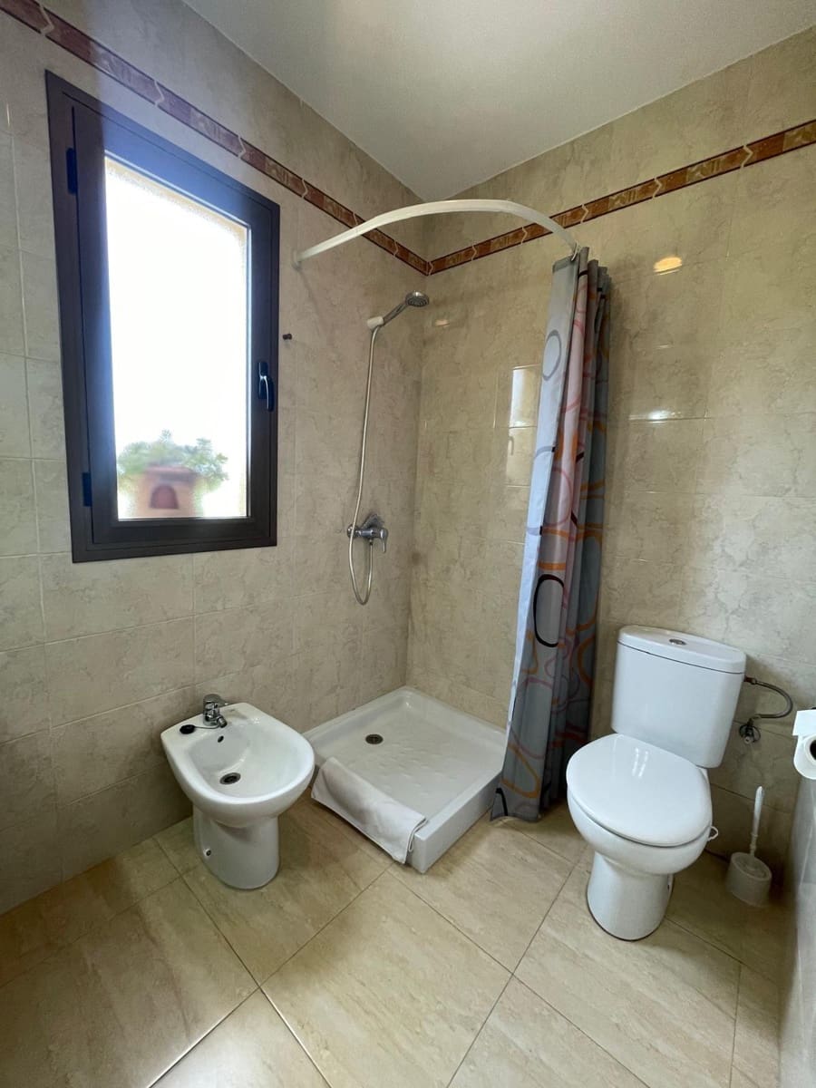 3 bedroom Flat for rent in Maria de la Salud / Maria de la Salut - € 1,200 (Ref: 9491531)