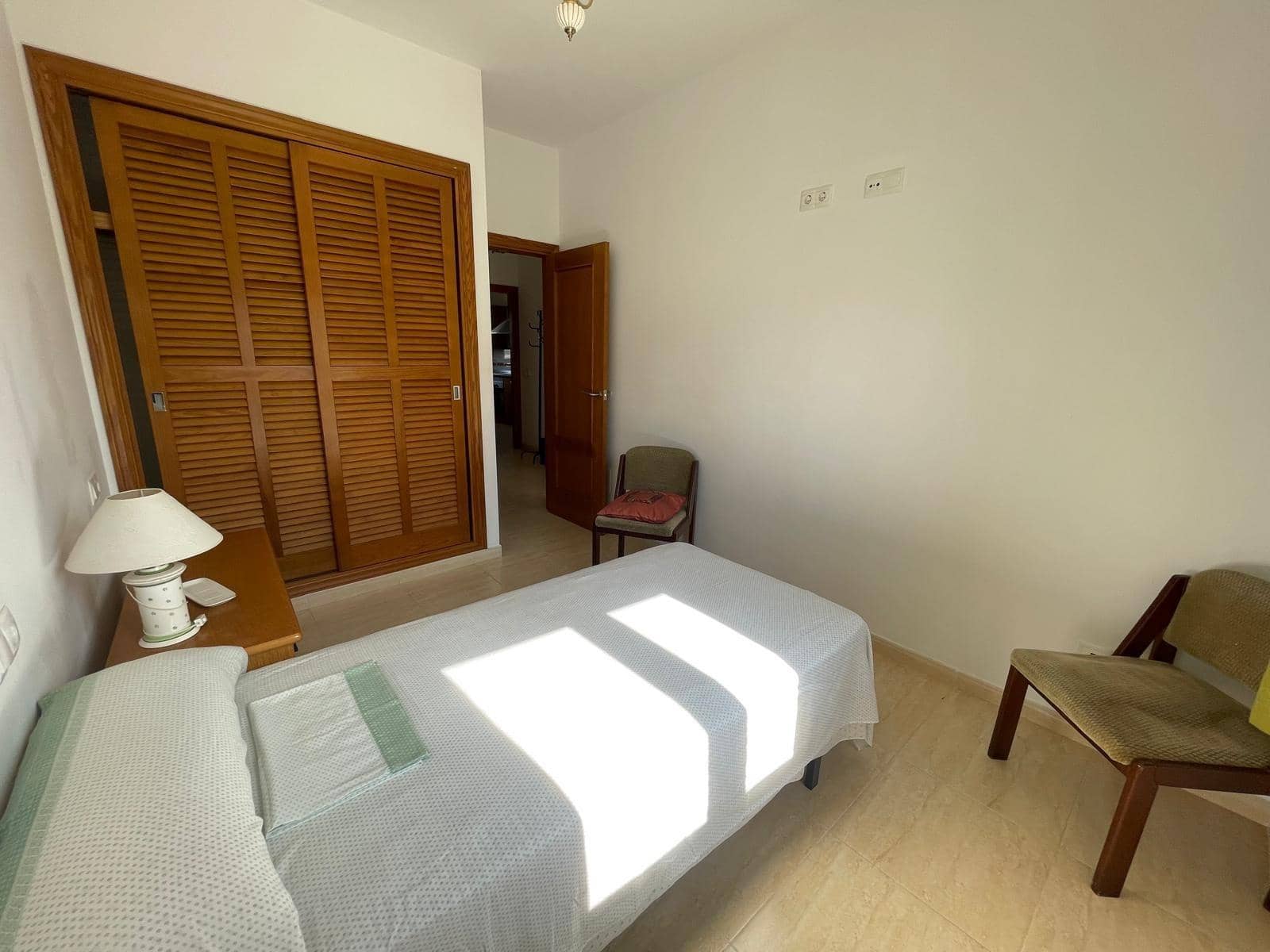 3 bedroom Flat for rent in Maria de la Salud / Maria de la Salut - € 1,200 (Ref: 9491531)