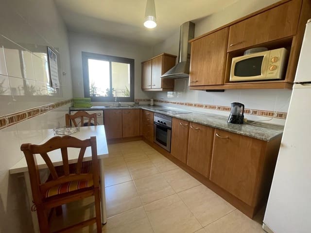 3 bedroom Flat for rent in María de la Salud / María de la Salut - € 1,200 (Ref: 9491531)