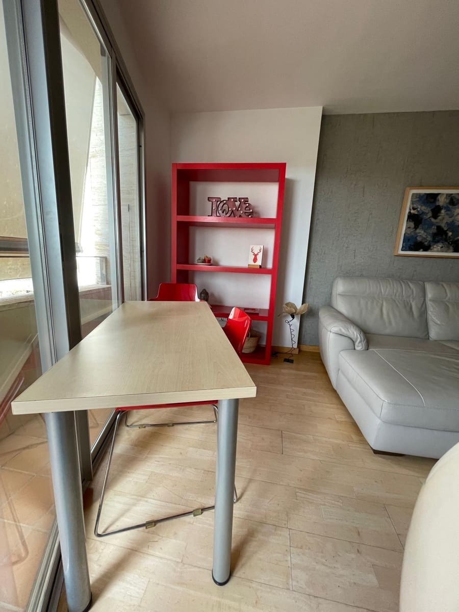 3 sovrum Lägenhet att hyra i Palma de Mallorca med pool - 2 000 € (Ref: 9551800)