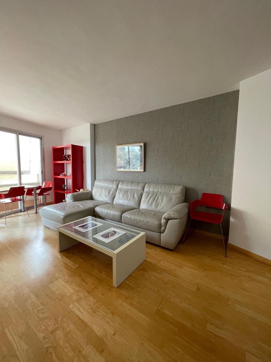 3 sovrum Lägenhet att hyra i Palma de Mallorca med pool - 2 000 € (Ref: 9551800)