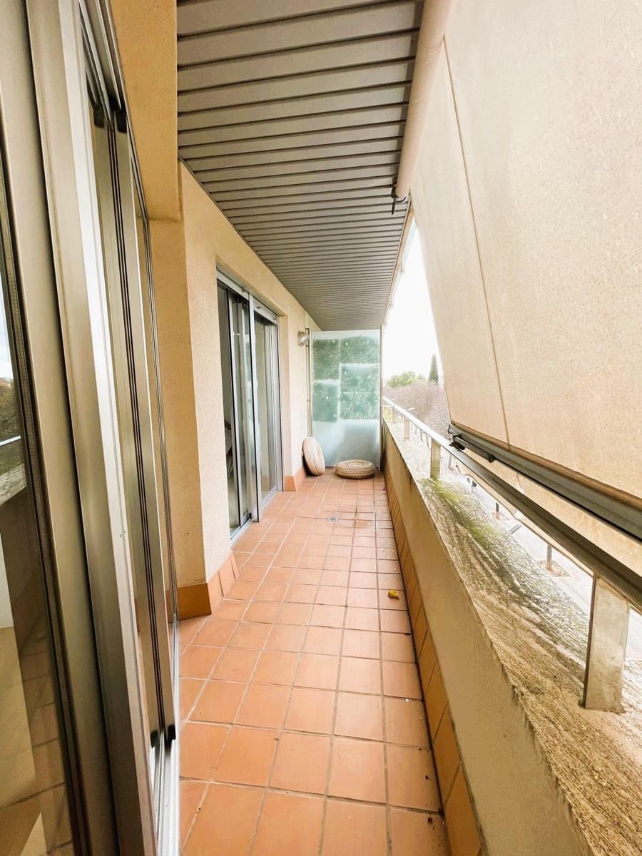 3 bedroom Flat for rent in Palma de Mallorca with pool - € 2,000 (Ref: 9551800)