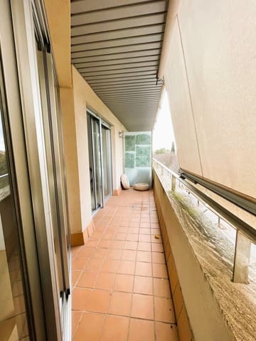 3 soverom Leilighet til leie i Palma de Mallorca med svømmebasseng - € 2 000 (Ref: 9551800)