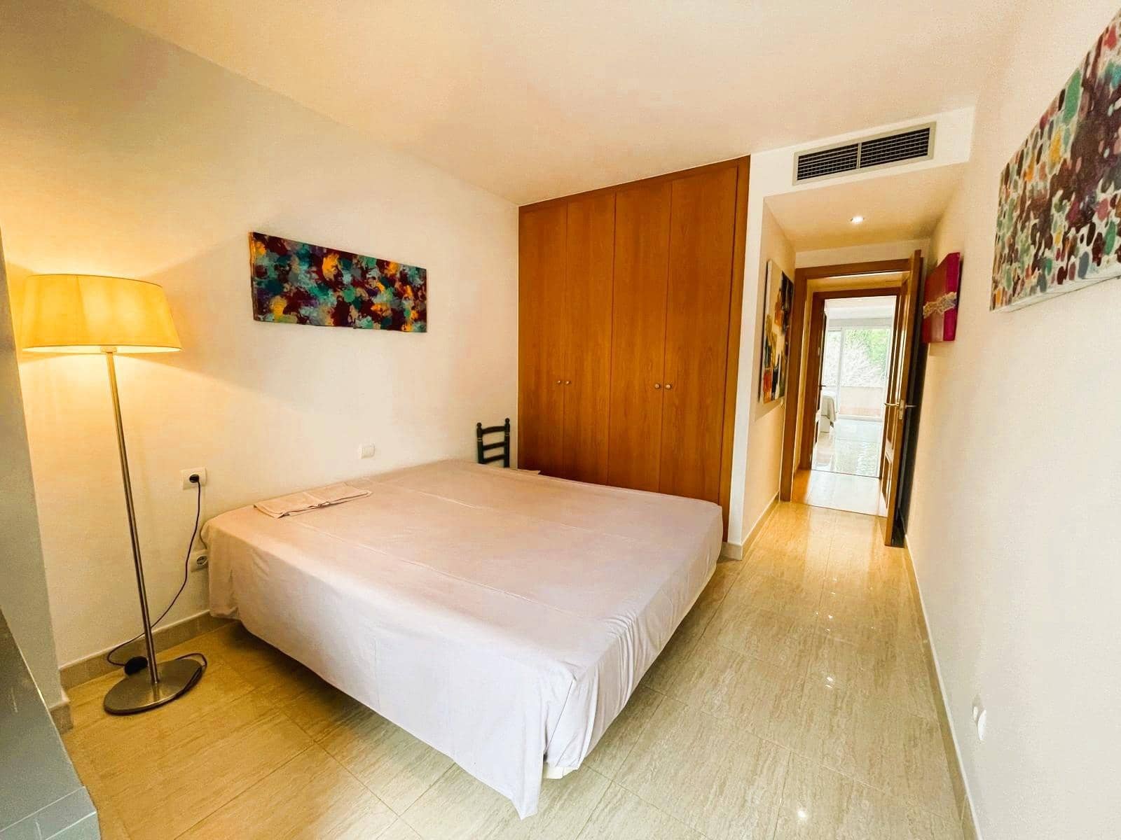 3 bedroom Flat for rent in Palma de Mallorca with pool - € 2,000 (Ref: 9551800)