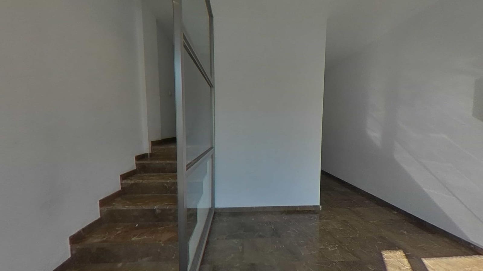 2 bedroom Flat for sale in Palma de Mallorca - € 253,000 (Ref: 9561986)