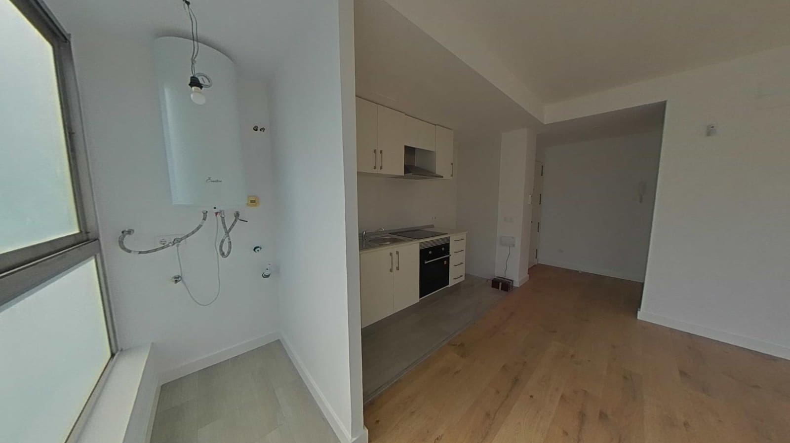 2 bedroom Flat for sale in Palma de Mallorca - € 253,000 (Ref: 9561986)