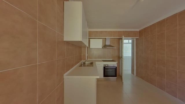 4 slaapkamer Flat te koop in Nou Llevant, Palma de Mallorca - € 300.000 (Ref: 9561990)