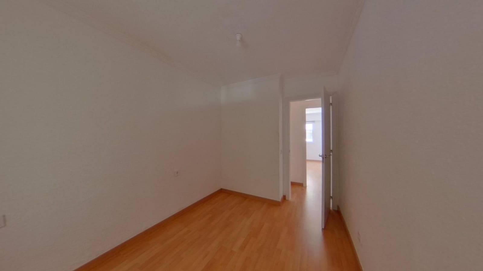 4 Zimmer Wohnung zu verkaufen in Palma de Mallorca - 300.000 € (Ref: 9561990)