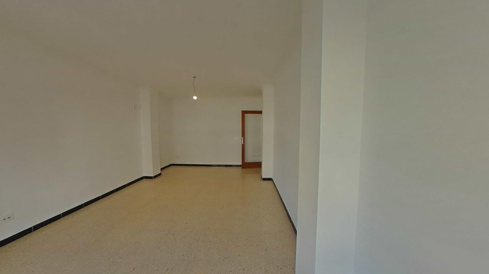 3 slaapkamer Flat te koop in Palma de Mallorca - € 308.000 (Ref: 9568880)