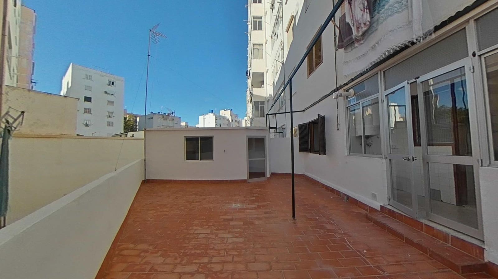 3 slaapkamer Flat te koop in Palma de Mallorca - € 308.000 (Ref: 9568880)