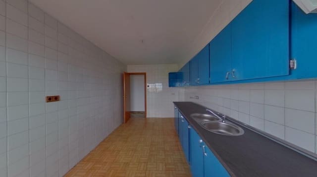 4 bedroom Flat for sale in Palma de Mallorca - € 315,000 (Ref: 9568882)