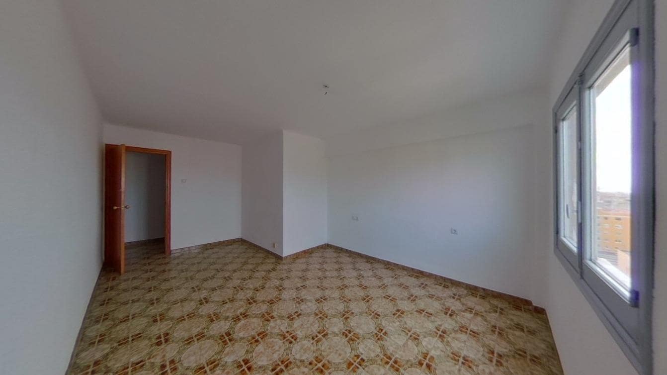 Piso de 4 habitaciones en Palma de Mallorca en venta - 315.000 € (Ref: 9568882)